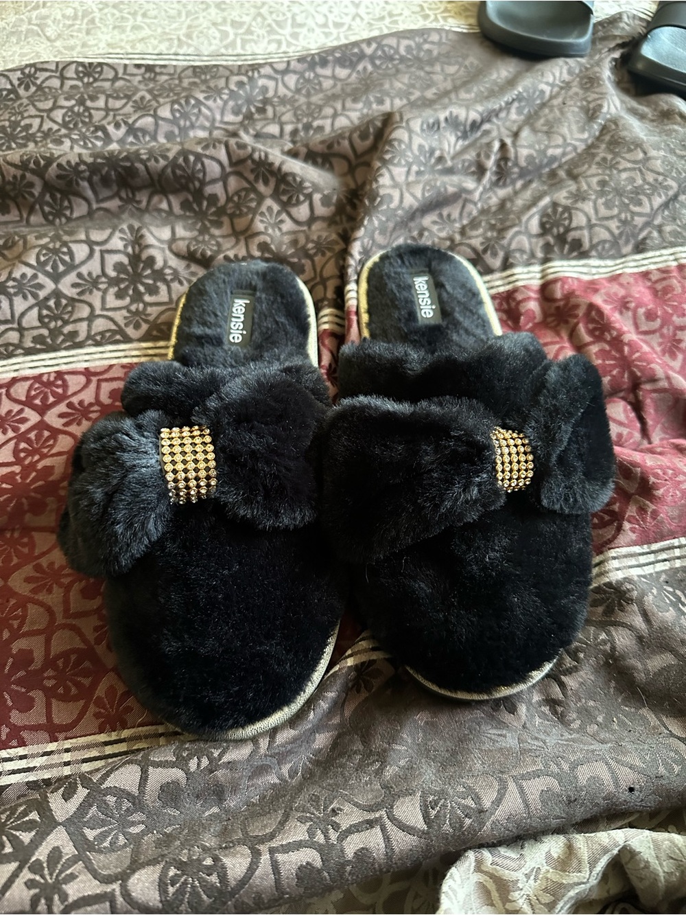 Kensie Black Faux-Fur Slide Slippers with Gold Rhinestone Bow